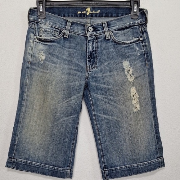 7 For All Mankind Distressed Streetwear Bermuda Grunge Jean Shorts Size 28 - Picture 1 of 10